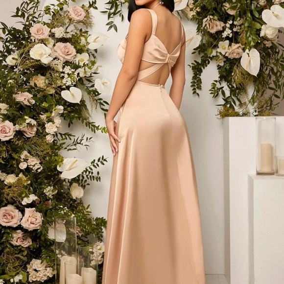 Cut Out Back Split Thigh Bridesmaid Dress - Picture 4 of 7